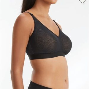 Chantelle C Magnifique Full Bust Wirefree Bralette Bra Size 38DDD